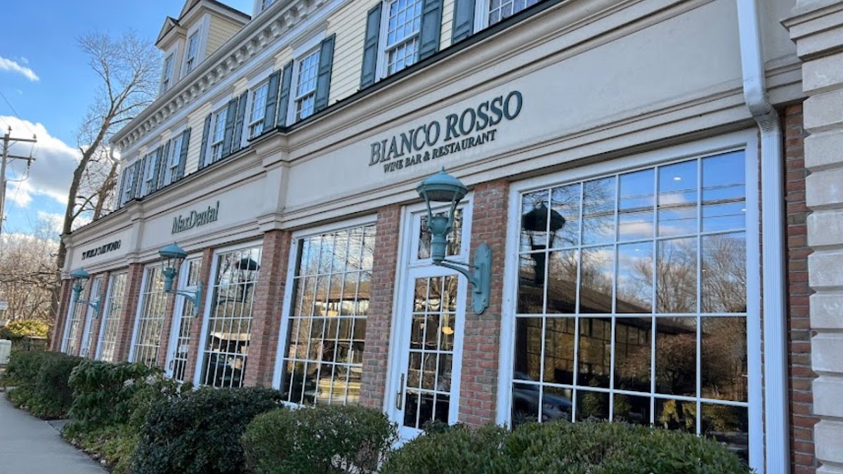 Bianco Rosso Wine Bar & Restaurant